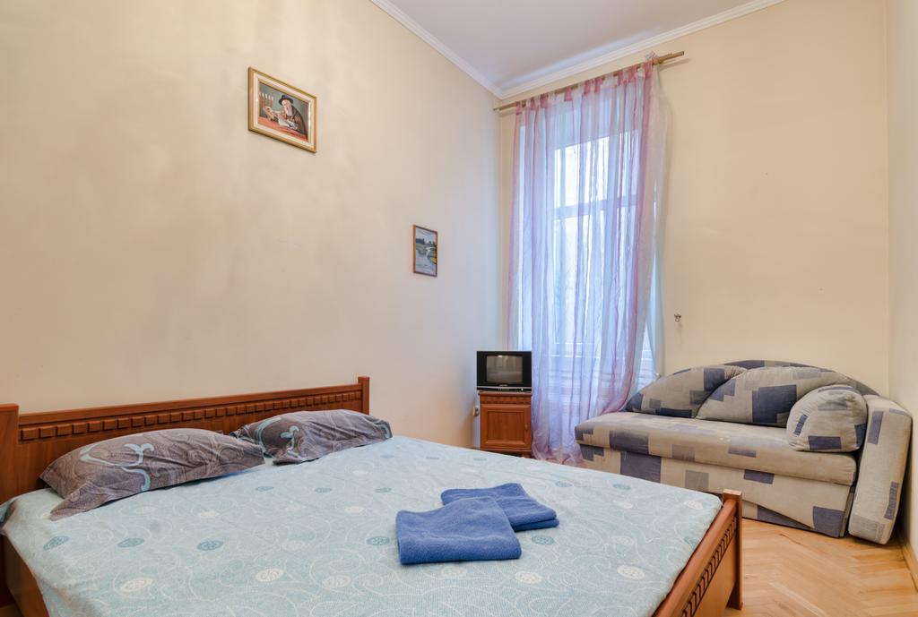 Leogrand Apartments Teodora 3 ลวีฟ ภายนอก รูปภาพ